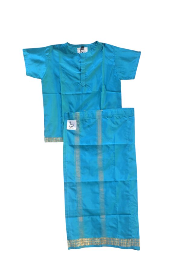 LUNGI WITH SHORT KURTA SET - Image 4